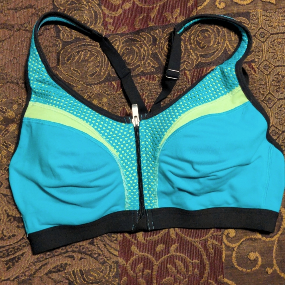 Victoria Secret VSX Sports Bra